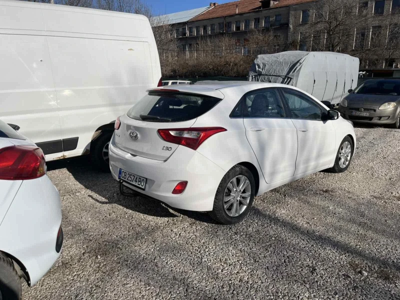 Hyundai I30 LED, снимка 3 - Автомобили и джипове - 48920505