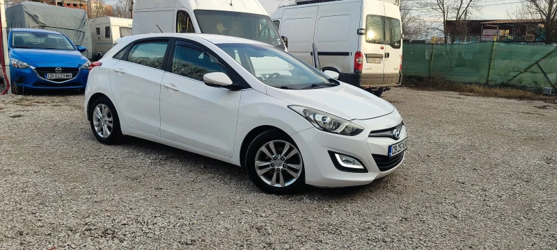 Hyundai I30 LED, снимка 2 - Автомобили и джипове - 48920505