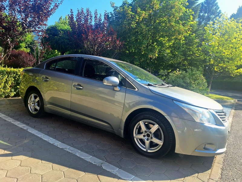 Toyota Avensis D4D, снимка 2 - Автомобили и джипове - 52226498