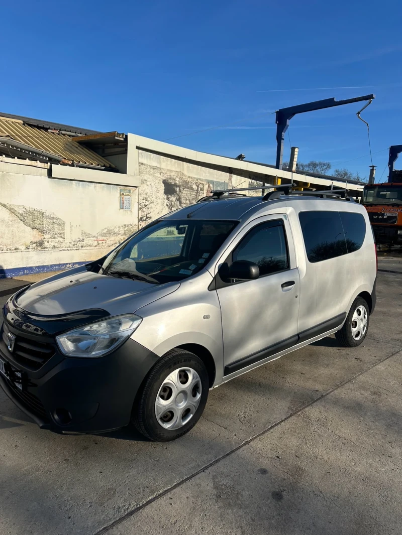 Dacia Dokker 1.2, снимка 4 - Автомобили и джипове - 52597927