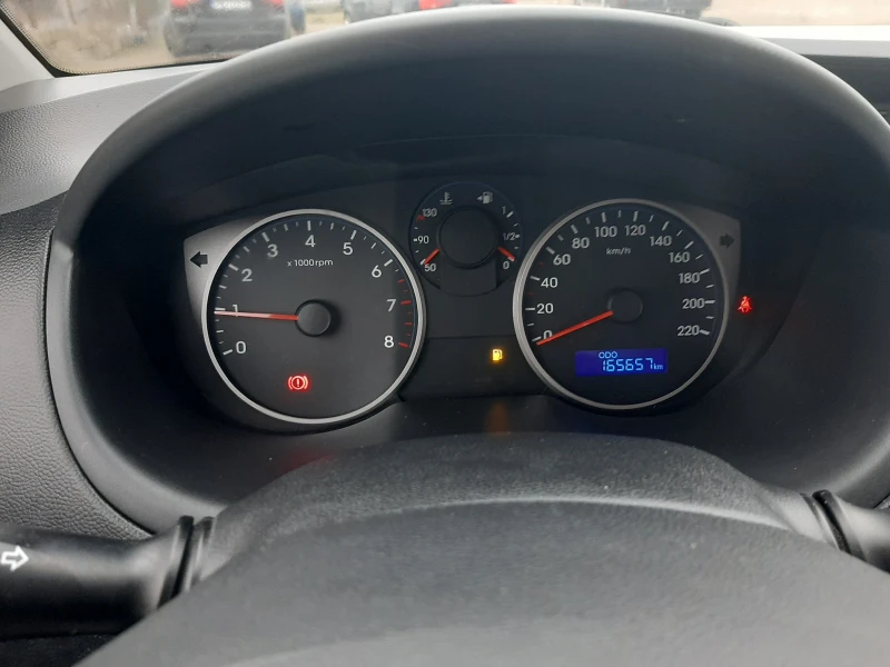 Hyundai I20 1.25 85ks., снимка 13 - Автомобили и джипове - 52689804