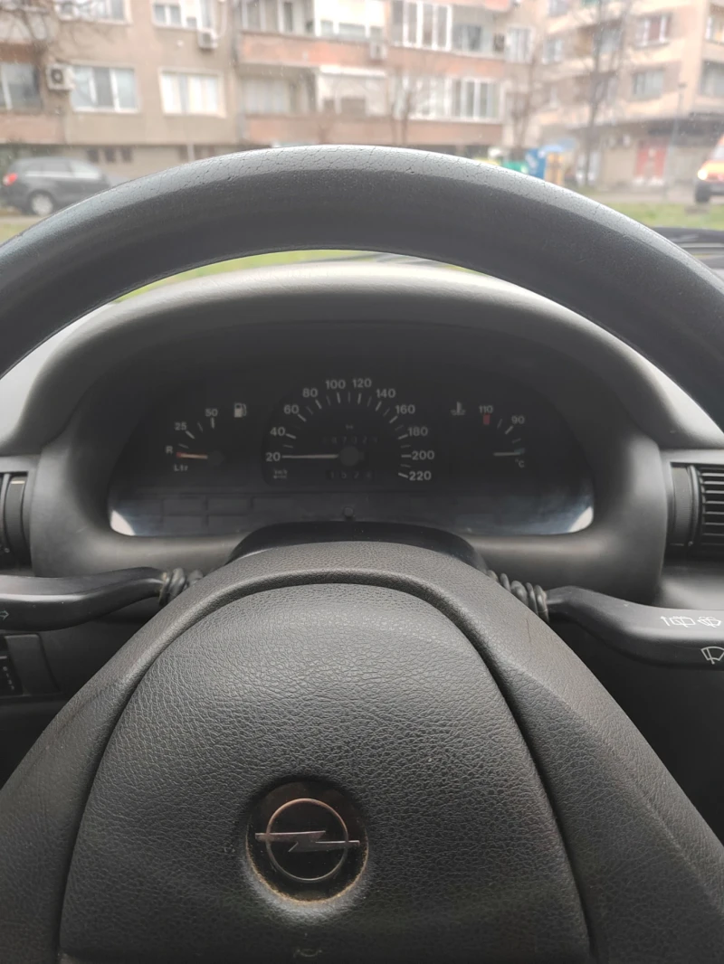 Opel Astra   F, снимка 6 - Автомобили и джипове - 52991797