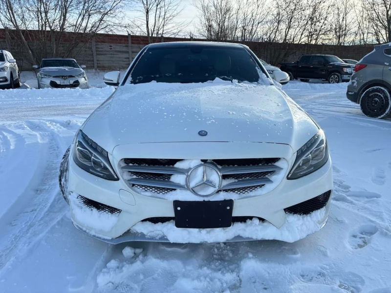 Mercedes-Benz C 300 * CARFAX * БЕЗ ПЪРВОНАЧАЛНА ВНОСКА, снимка 6 - Автомобили и джипове - 53024880