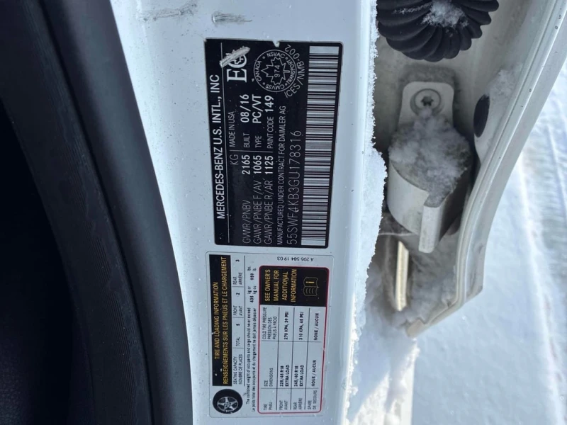 Mercedes-Benz C 300 * CARFAX * БЕЗ ПЪРВОНАЧАЛНА ВНОСКА, снимка 10 - Автомобили и джипове - 53024880