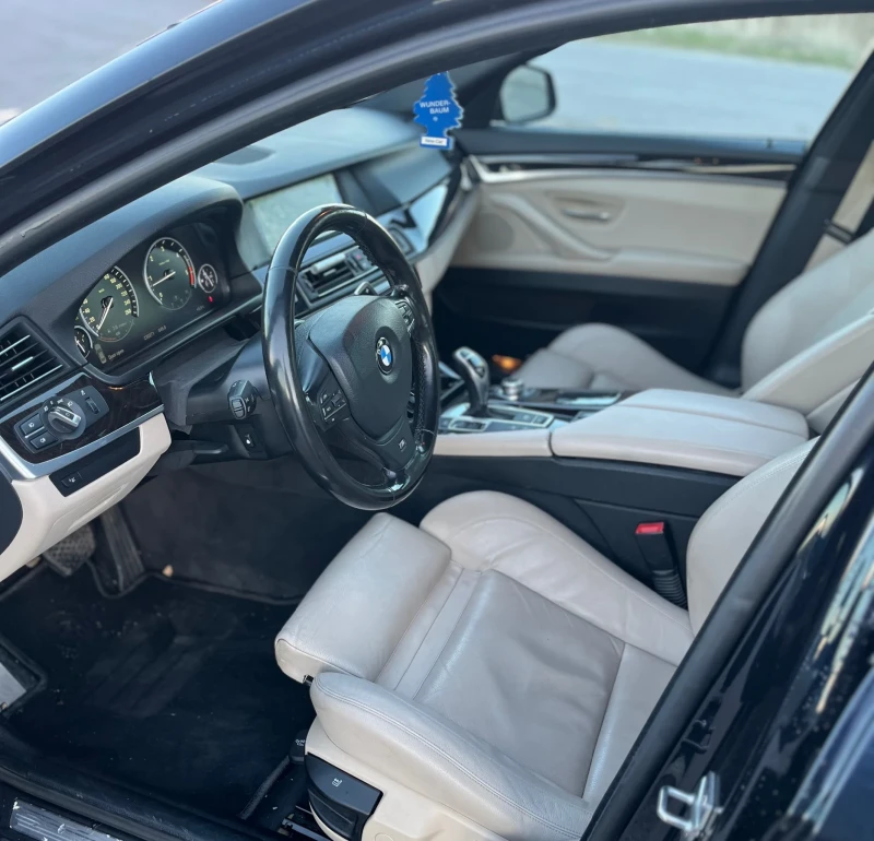 BMW 530 258 xDrive, Оригинален М пакет , снимка 5 - Автомобили и джипове - 53108898
