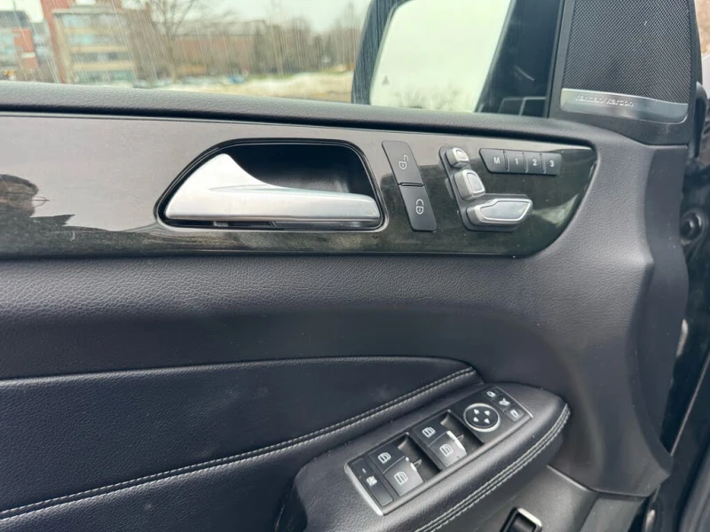 Mercedes-Benz GLS 450 4MATIC* АвтоКредит* (ЦЕНА ДО БГ), снимка 15 - Автомобили и джипове - 53125122