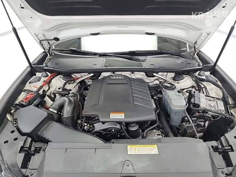 Audi A6 45 TFSI Quattro , снимка 5 - Автомобили и джипове - 53147944