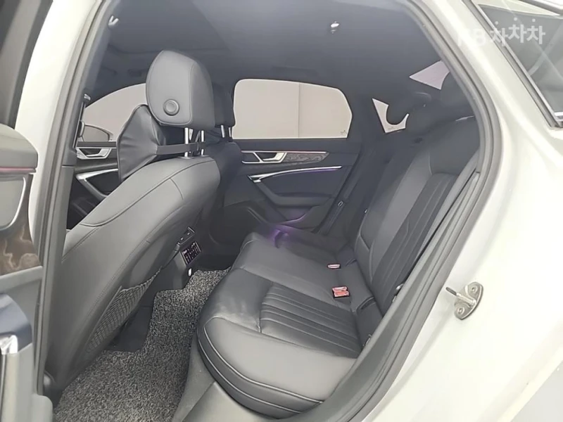 Audi A6 45 TFSI Quattro , снимка 12 - Автомобили и джипове - 53147944