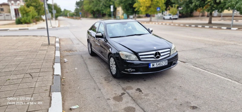 Mercedes-Benz C 220 2, 2 170 .ps, снимка 2 - Автомобили и джипове - 53456841