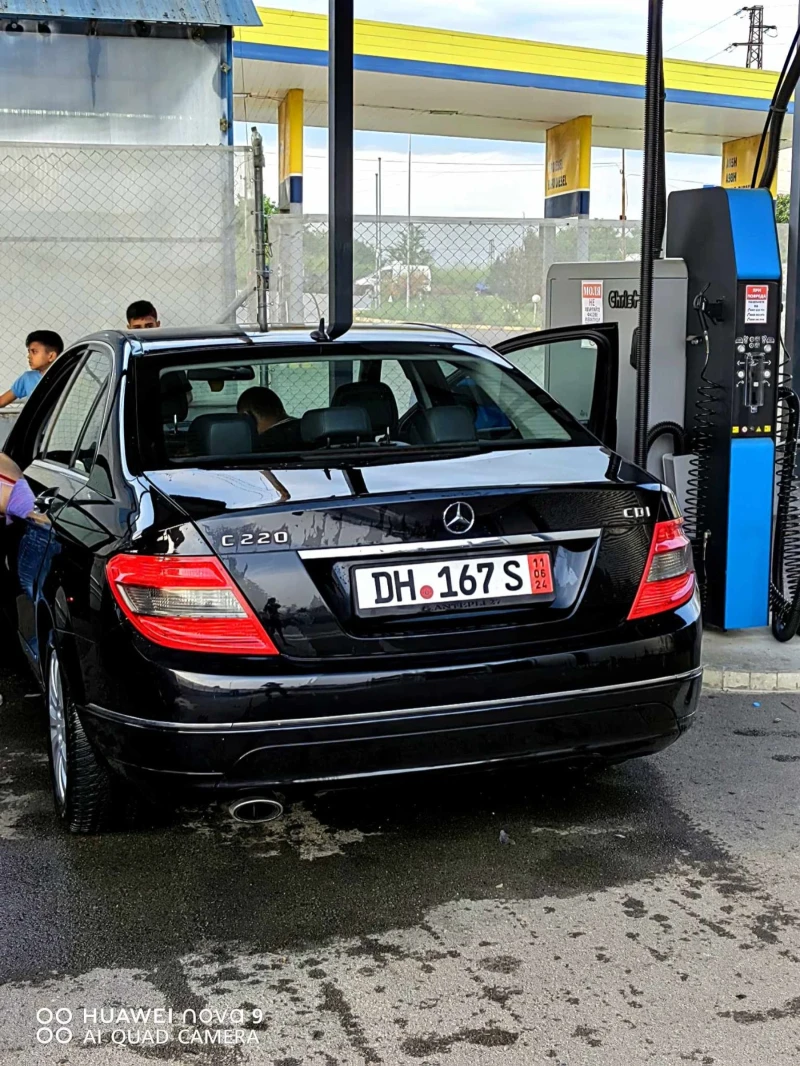 Mercedes-Benz C 220 2, 2 170 .ps, снимка 5 - Автомобили и джипове - 53456841