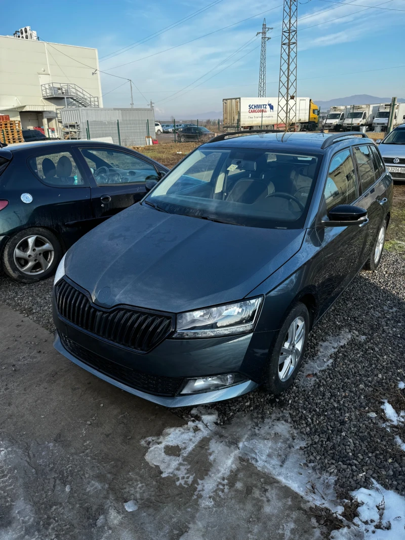 Skoda Fabia Ambitious 33000 km 1.0TSi -95 ps - 25500 лв. - 13772424 1