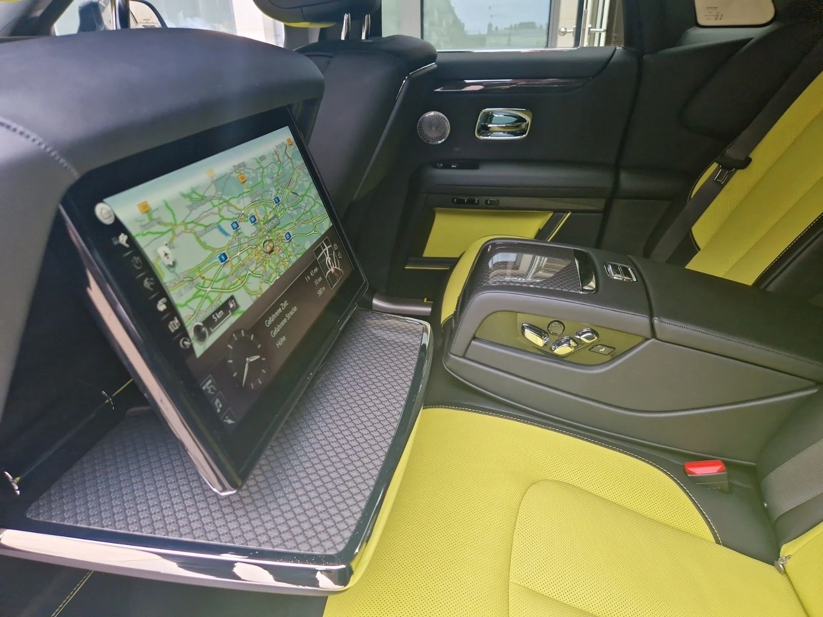 Rolls-Royce Ghost Black Badge Ghost | Mobile.bg   11