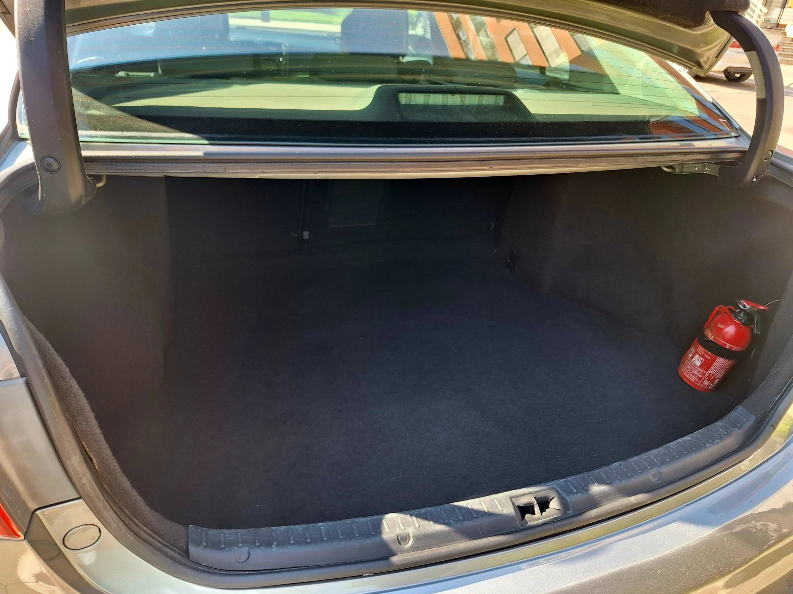 Toyota Avensis D4D - изображение 5