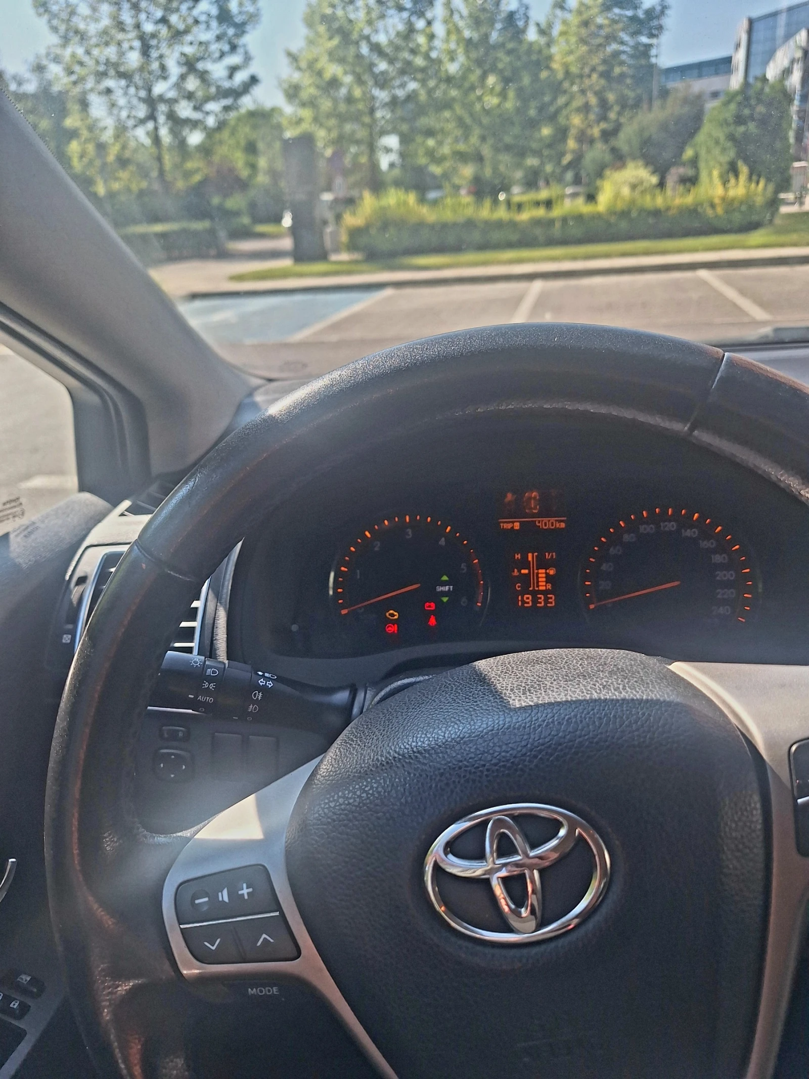 Toyota Avensis D4D - изображение 7