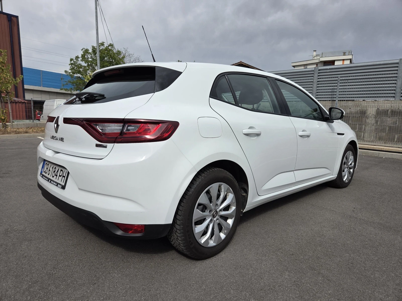 Renault Megane 1.5dci/105hp | Закупена от магазин в Бг| Отлично с - изображение 5