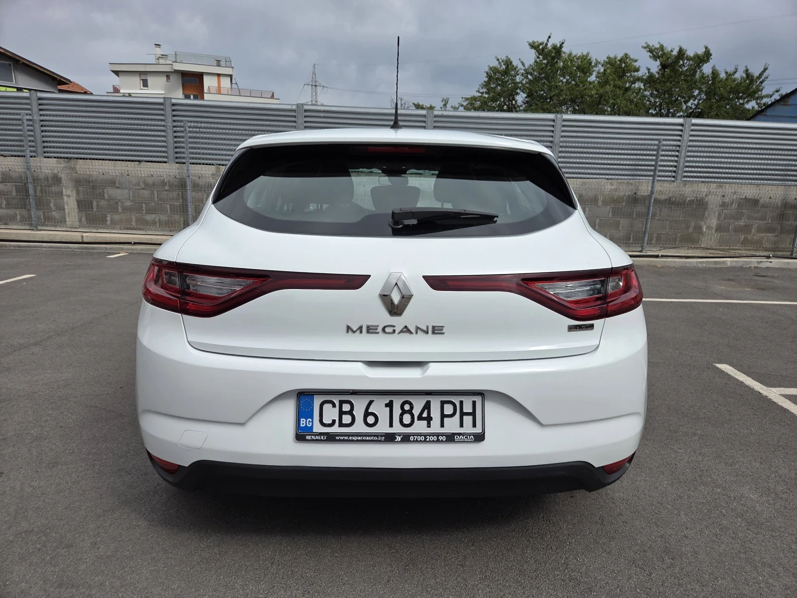Renault Megane 1.5dci/105hp | Закупена от магазин в Бг| Отлично с - изображение 4