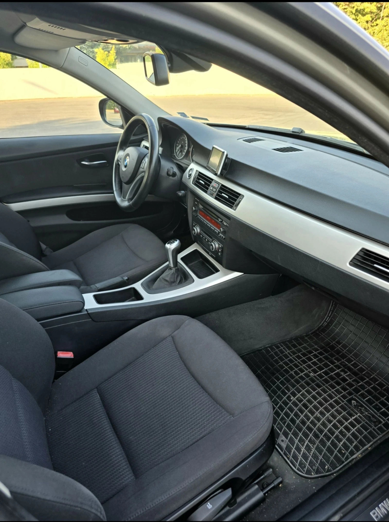 BMW 318 d E90 LCI (FACELIFT) - изображение 10