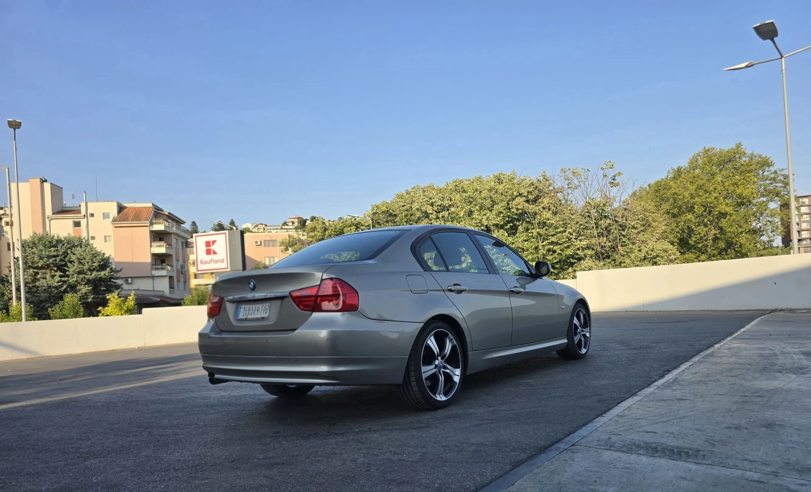 BMW 318 d E90 LCI (FACELIFT) - изображение 5