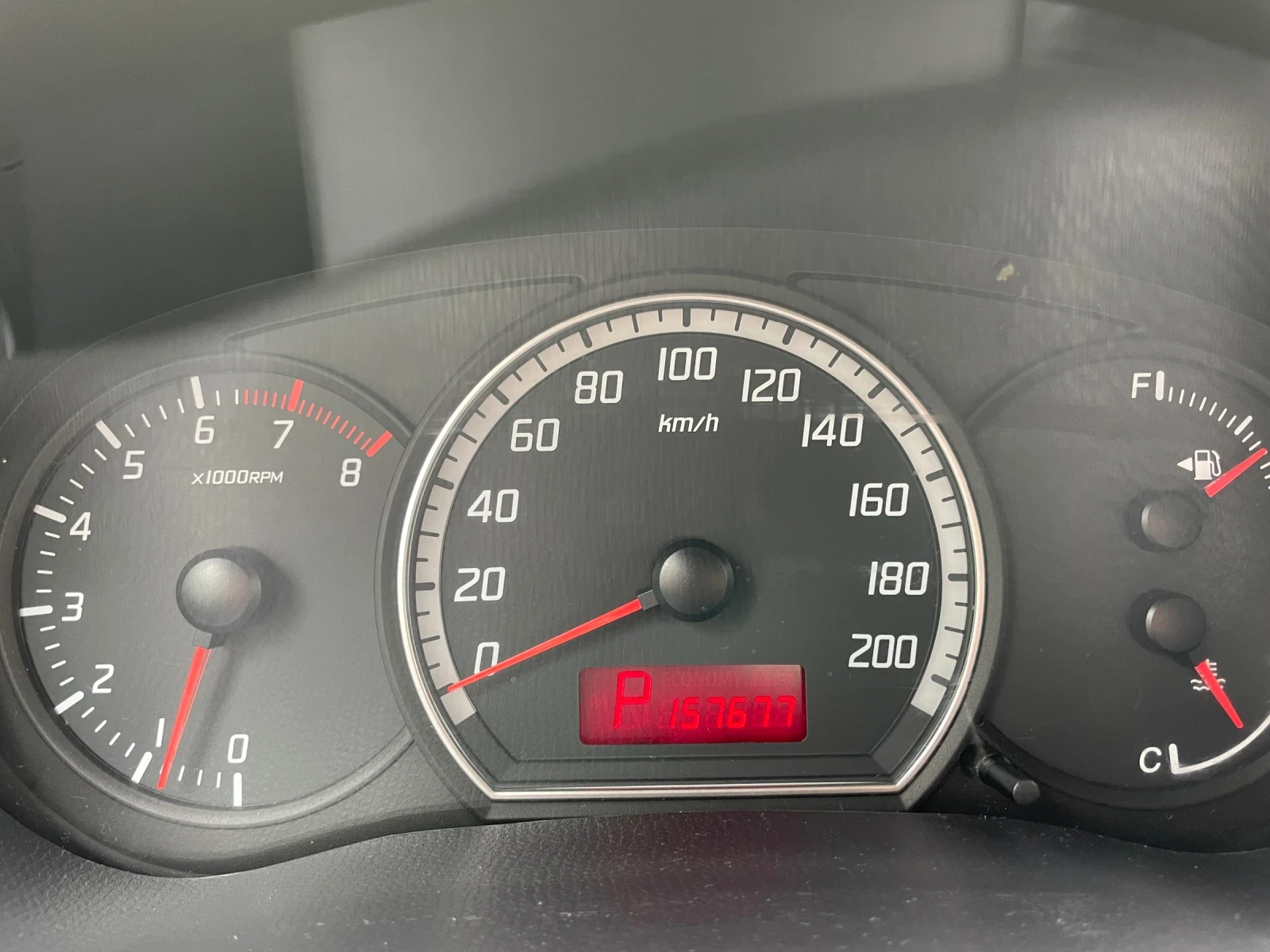 Suzuki Swift  - изображение 4