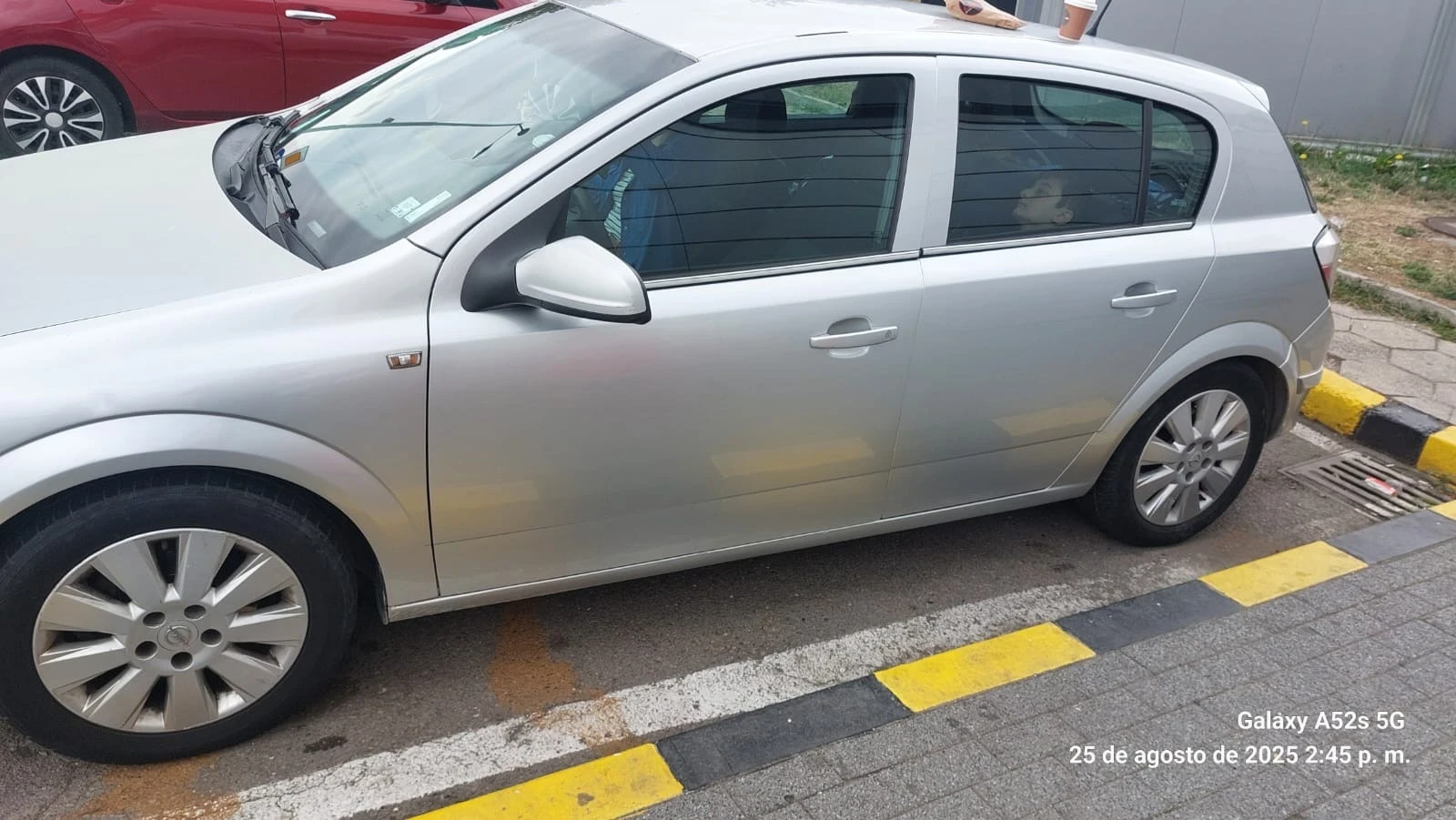Opel Astra 1.7 от България - изображение 2