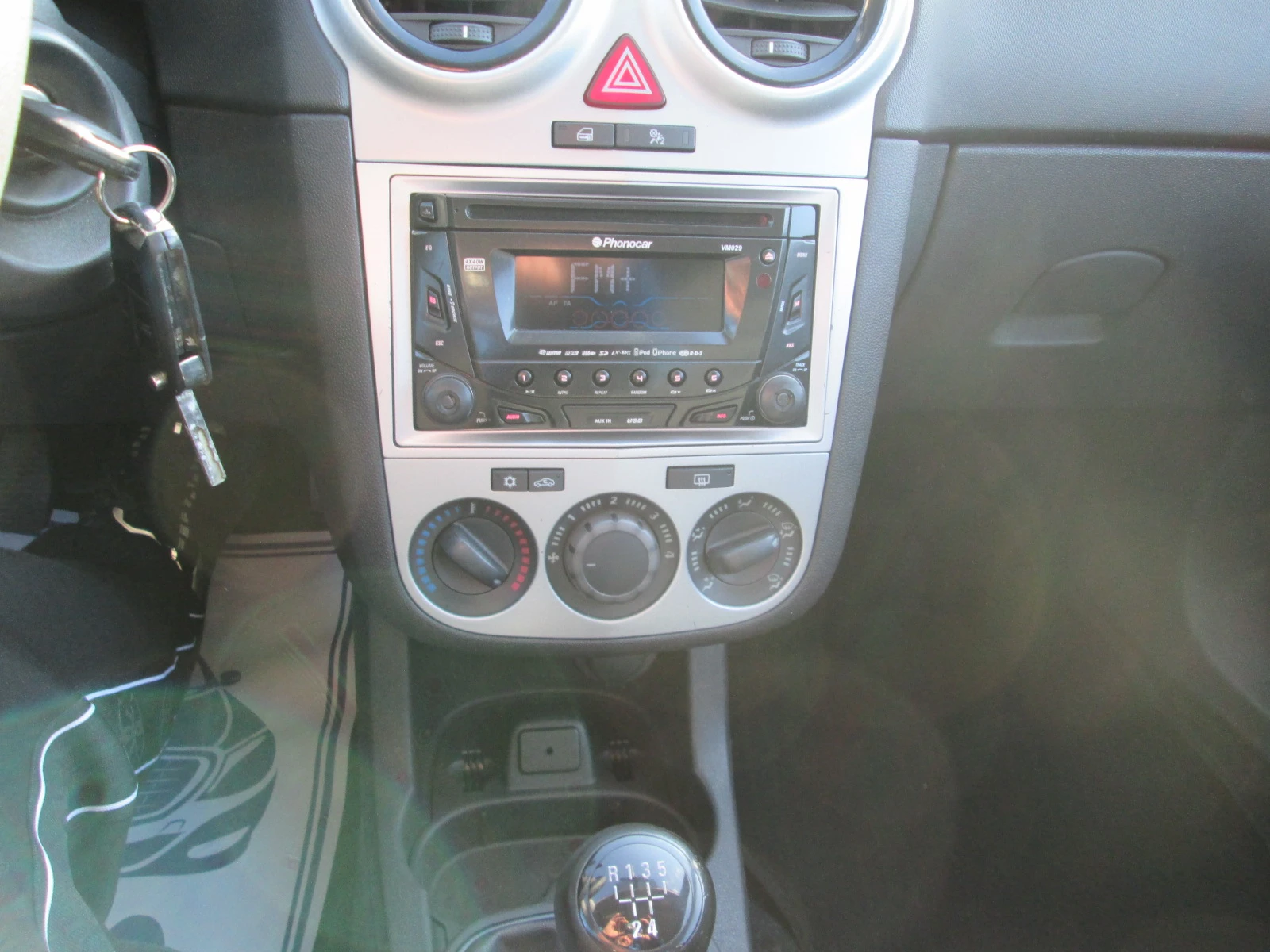 Opel Corsa 1.0I  - | Mobile.bg   12