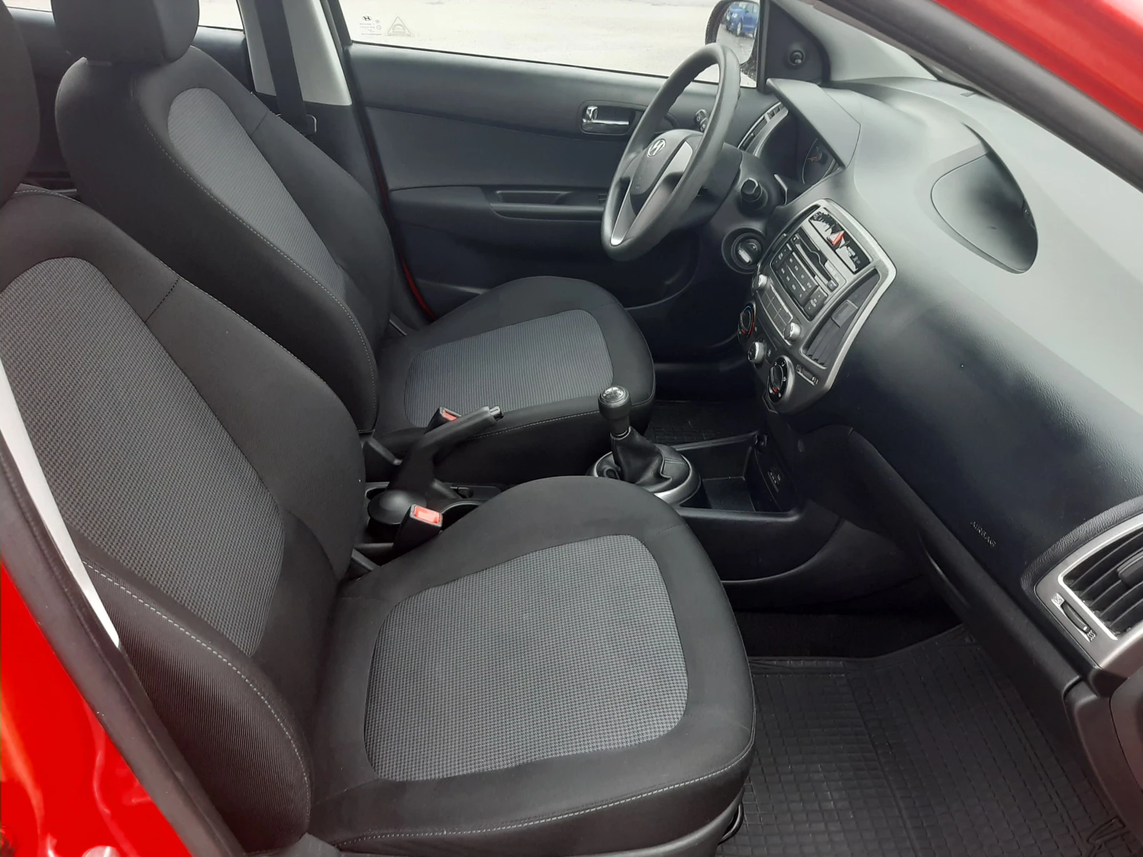 Hyundai I20 1.25 85ks. | Mobile.bg   9