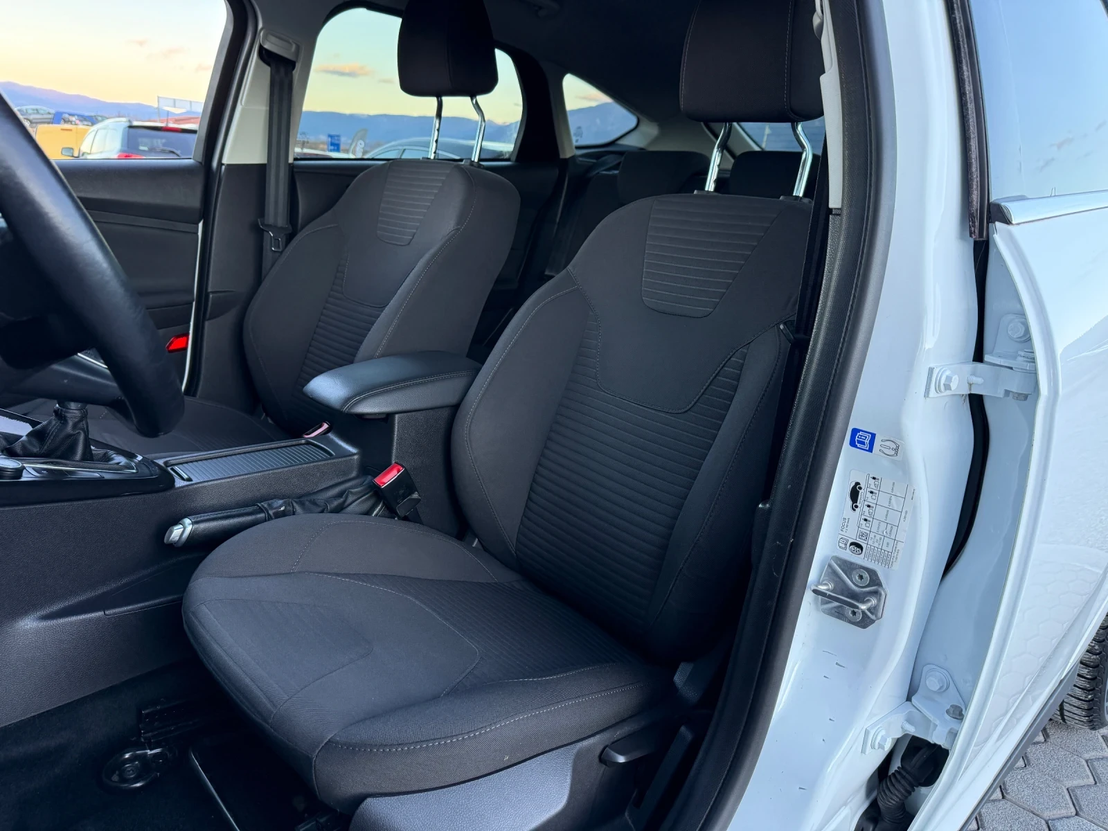 Ford Focus 1.0 Ecoboost FULL SERVICE HYSTORI (KTEO, COC) - изображение 9