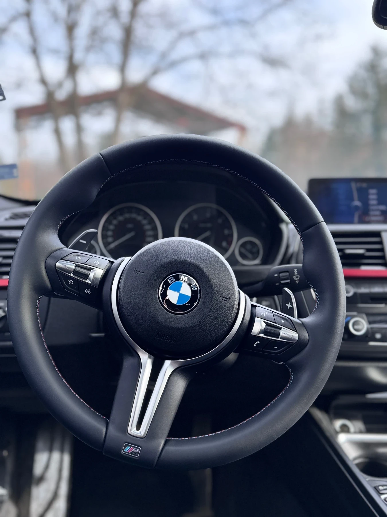 BMW 330 MPACK | 8ZTF - изображение 7