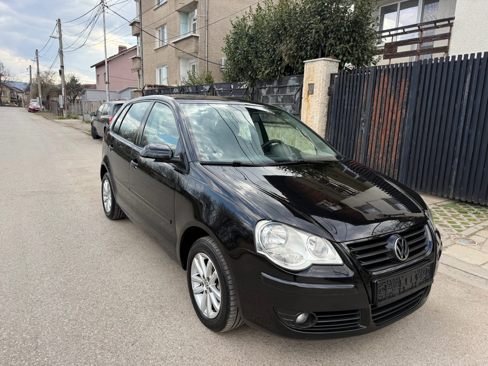 VW Polo, снимка 3 - Автомобили и джипове - 53990297