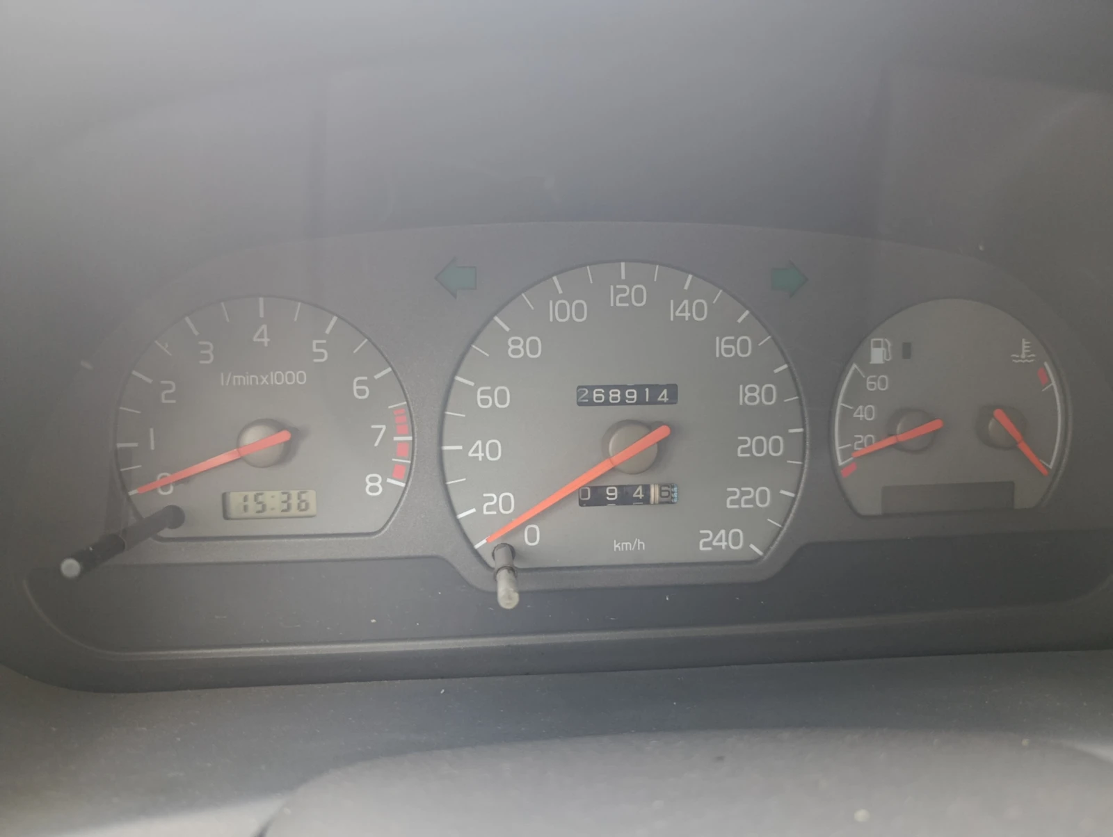 Volvo S40, снимка 12 - Автомобили и джипове - 54071853