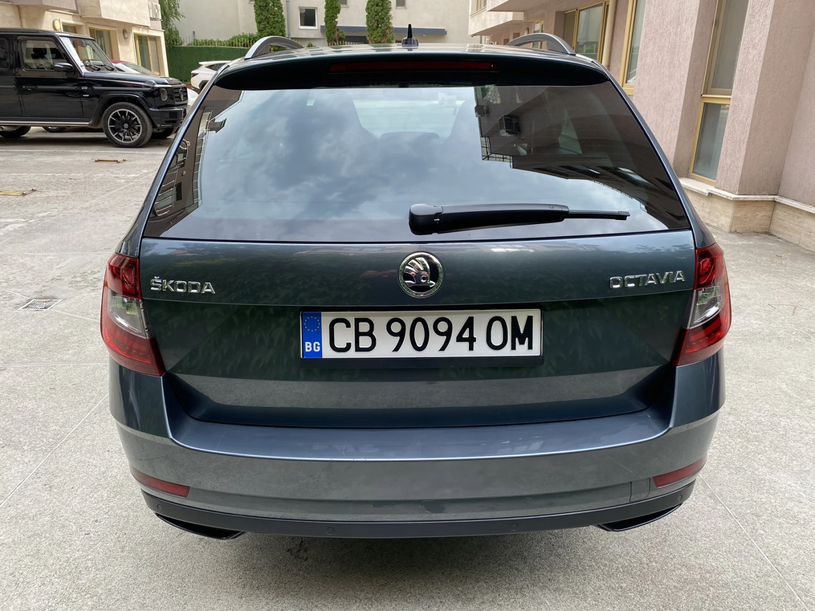 Skoda Octavia 1.5 TSI /DSG /Sport Business , снимка 6 - Автомобили и джипове - 54229658
