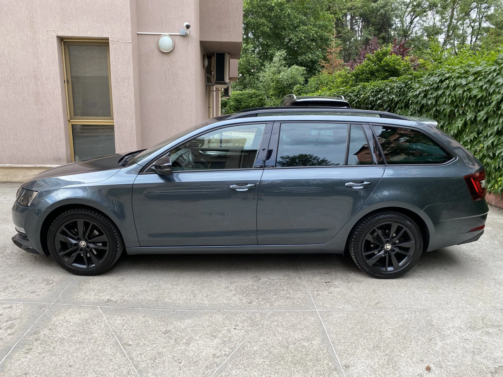 Skoda Octavia 1.5 TSI /DSG /Sport Business , снимка 8 - Автомобили и джипове - 54229658