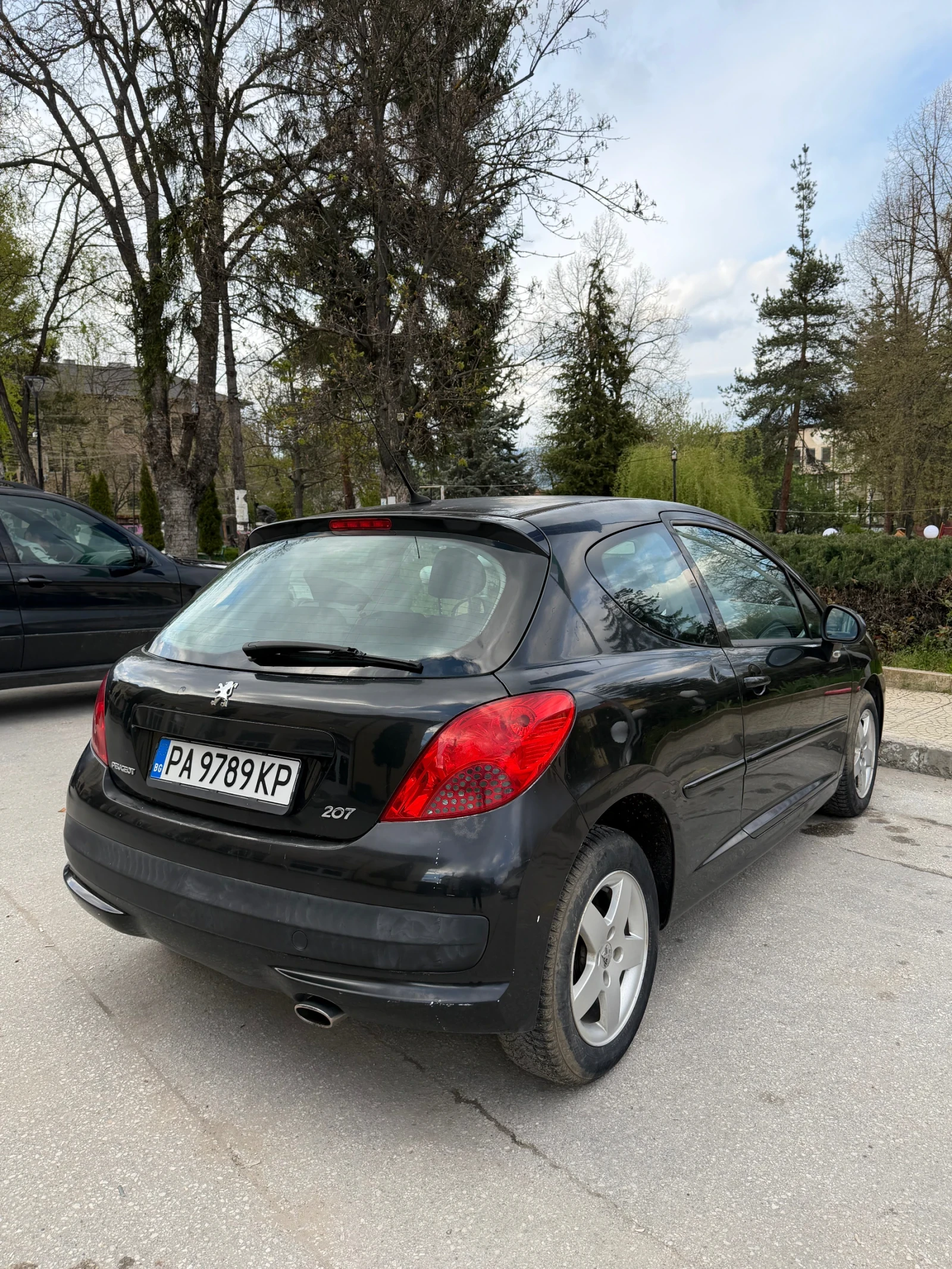 Peugeot 207 Peugeot 207 - 111 300km , снимка 5 - Автомобили и джипове - 54399561