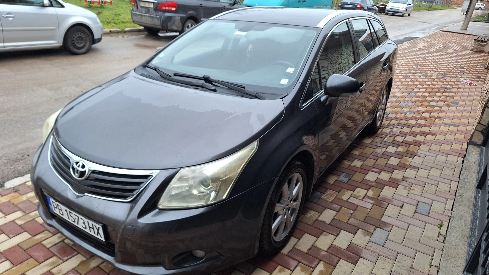 Toyota Avensis 2.0 D4D, снимка 4 - Автомобили и джипове - 54569287