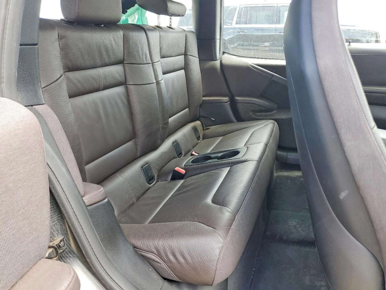 BMW i3 BEV* RWD* Кафява кожа, снимка 9 - Автомобили и джипове - 54615830