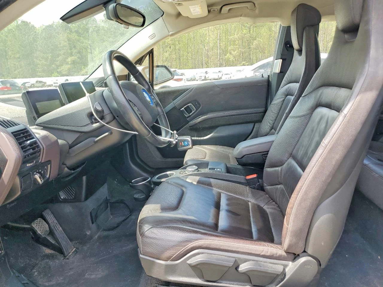 BMW i3 BEV* RWD* Кафява кожа, снимка 7 - Автомобили и джипове - 54615830