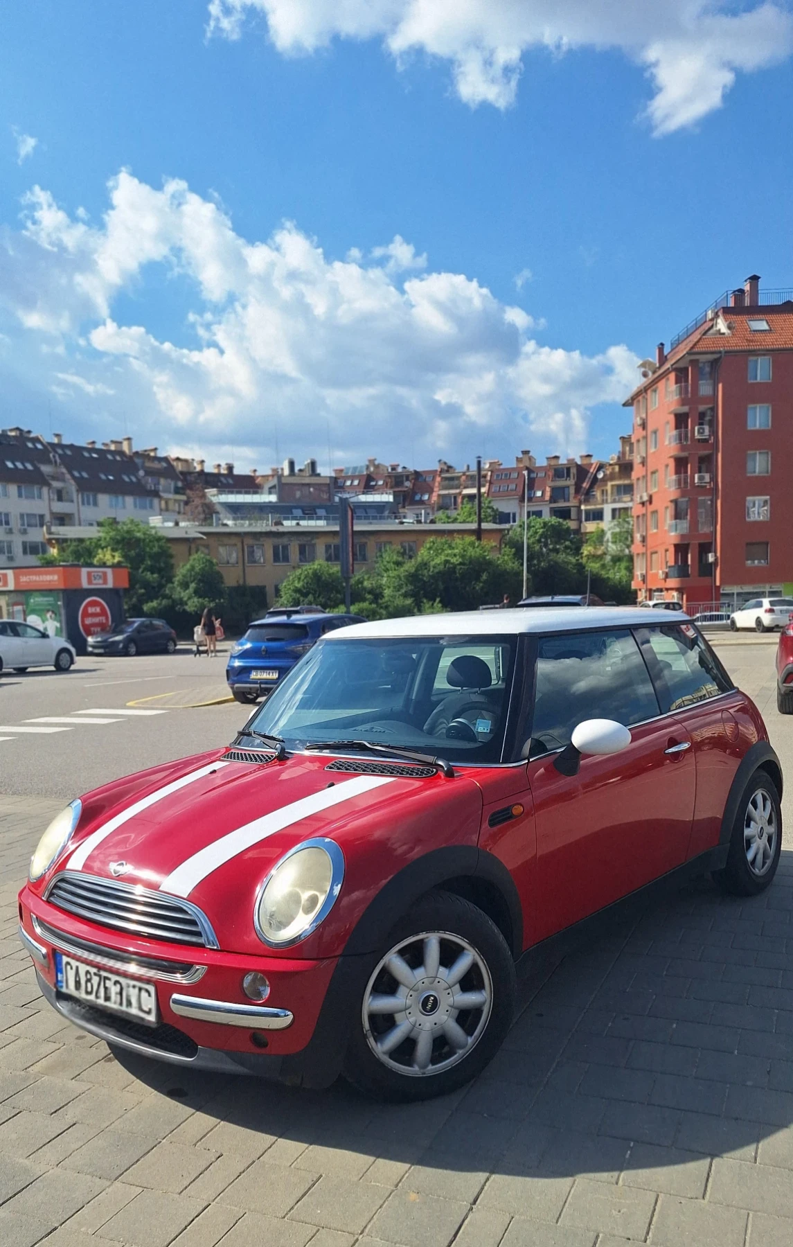 Mini One R50, снимка 2 - Автомобили и джипове - 54684120