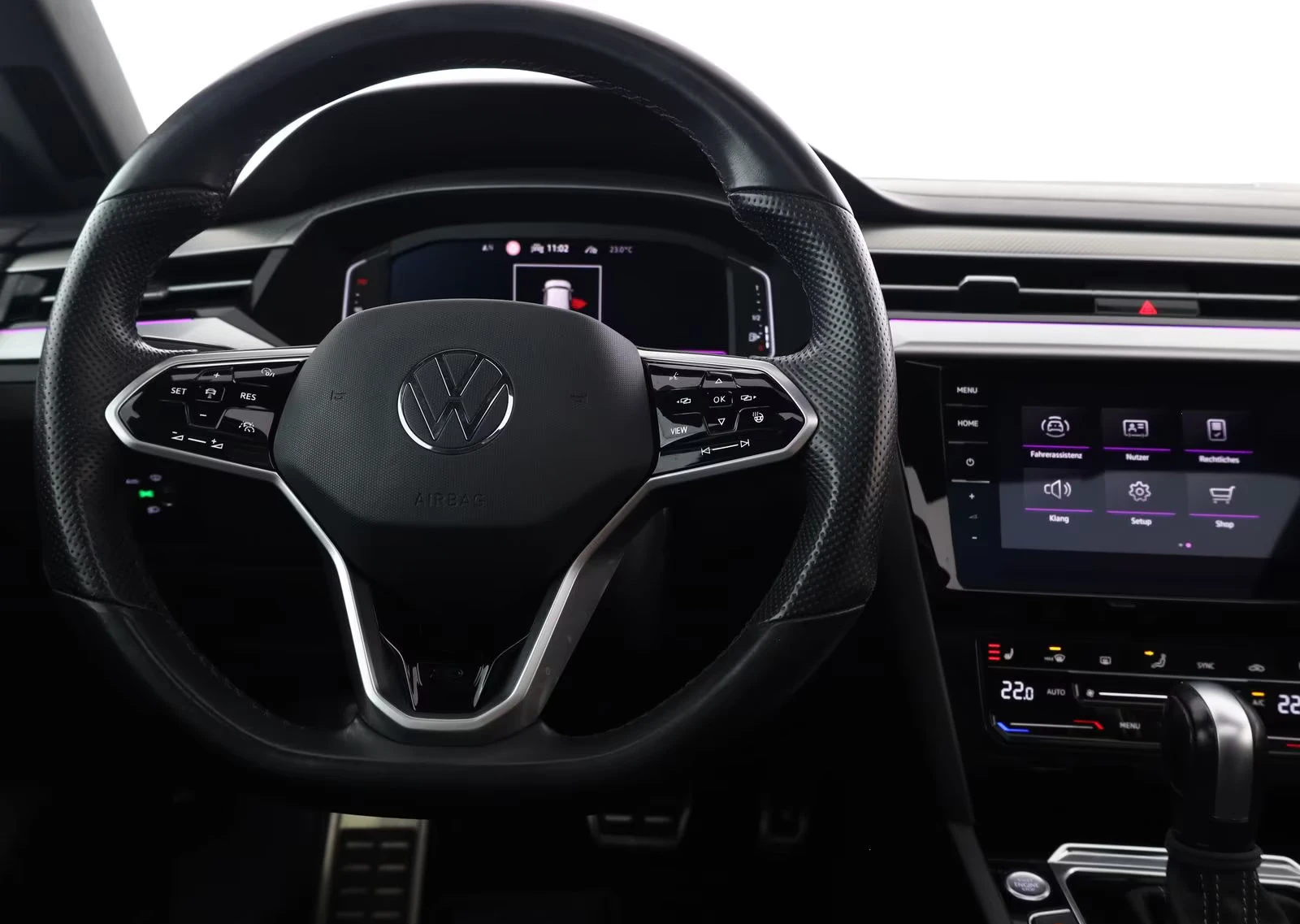 VW Arteon 4X4/R-LINE/200HP/IQ LIGHT/HUD/KLESS/PANO/CAM/612z | Mobile.bg � ����������� 10