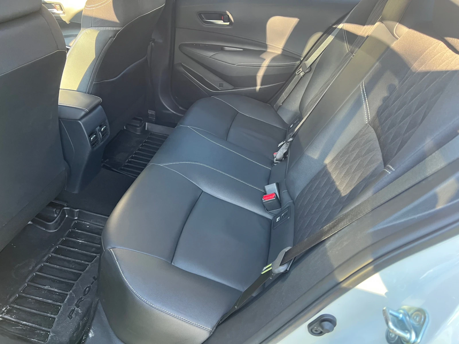 Toyota Corolla, снимка 3 - Автомобили и джипове - 55393470