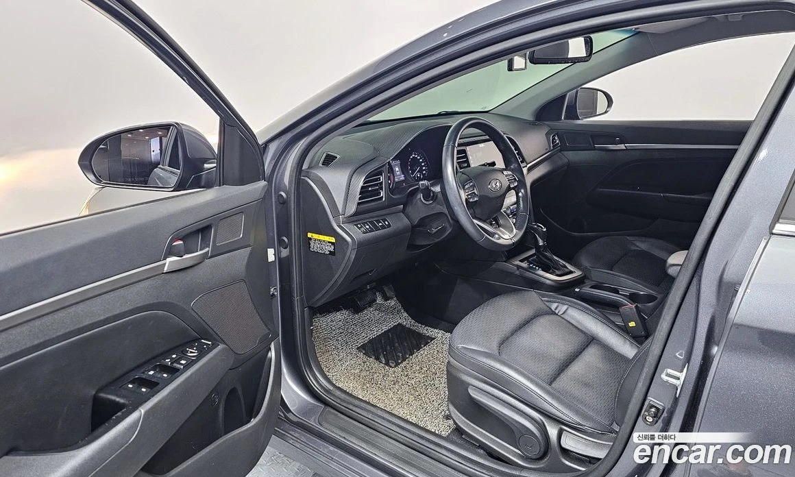 Hyundai Elantra 1.6 LPi Modern(Handicapped), снимка 13 - Автомобили и джипове - 55972700