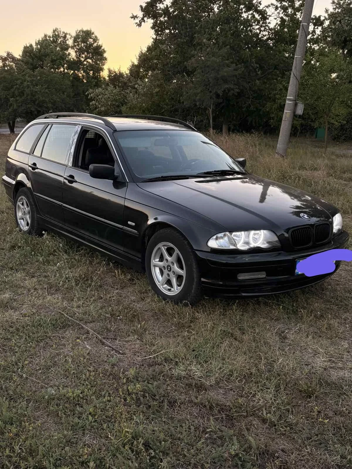 BMW 320, снимка 3 - Автомобили и джипове - 55994252