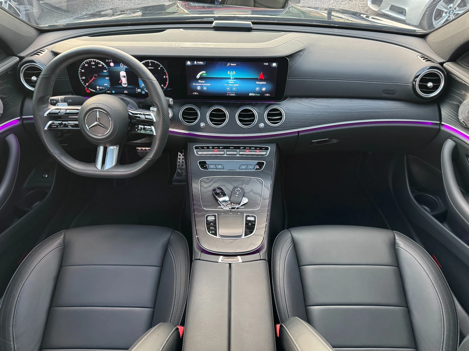Mercedes-Benz E 220 d 4matic ! AMG Line !, снимка 9 - Автомобили и джипове - 56163647