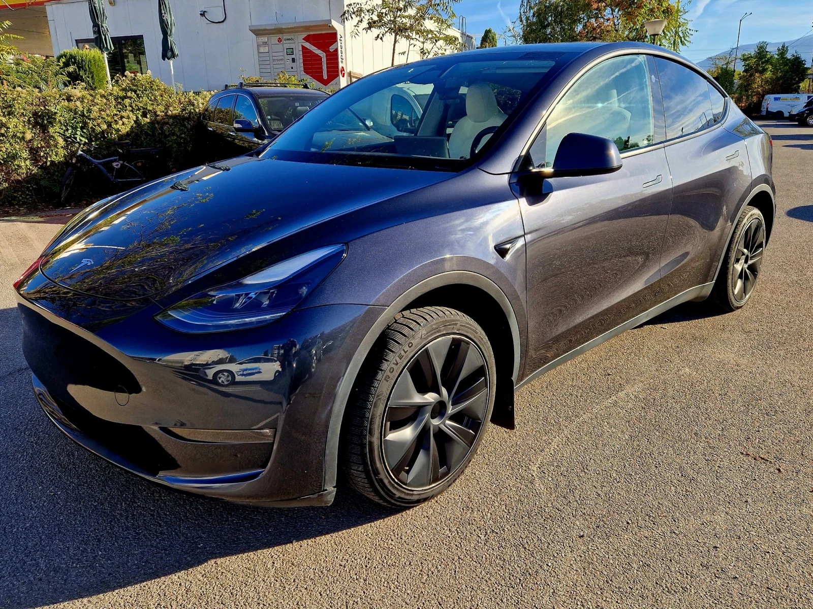 Tesla Model Y Long range, dual motor, , 26000km