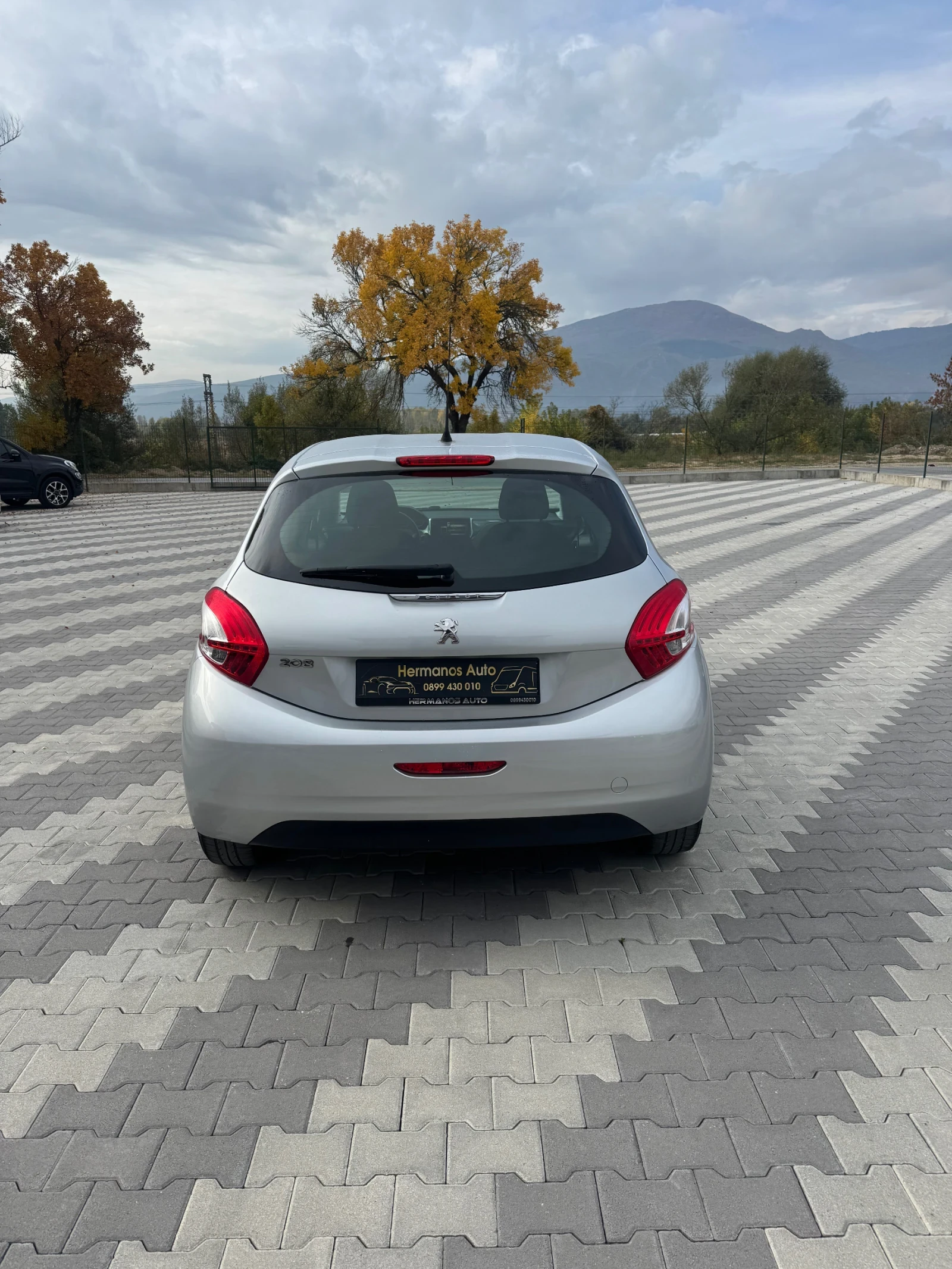 Peugeot 208 1.2i 82k.c | Mobile.bg � ����������� 6
