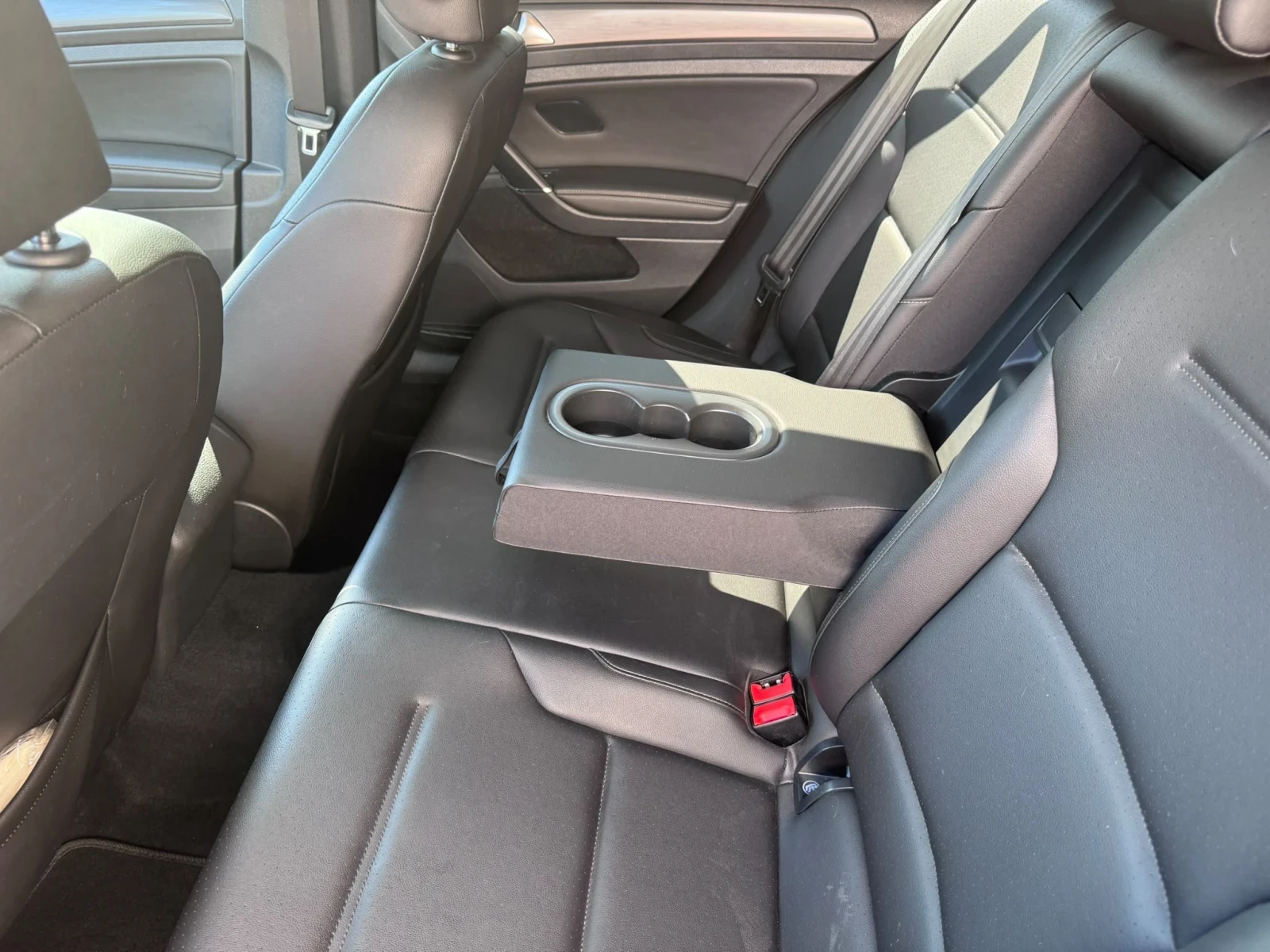 VW Golf 7.5 FaceLift 1.8 TSI 170k.c KANADSKI | Mobile.bg � ����������� 12