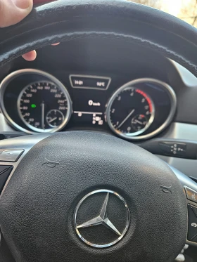 Mercedes-Benz ML 250 djip, снимка 11