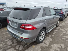Mercedes-Benz ML 350 АМГ ПАКЕТ/BLUETEC/2 КЛЮЧА/ПАНО/ПОДГРЕВ/ПАМЕТ , снимка 3