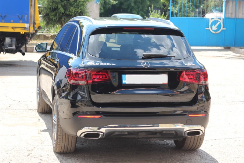 Mercedes-Benz GLC 300 de 4MATIC, снимка 17 - Автомобили и джипове - 48405751