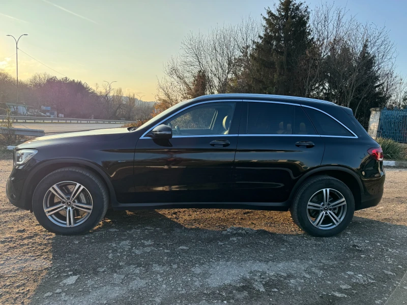 Mercedes-Benz GLC 300 de 4MATIC, снимка 10 - Автомобили и джипове - 48405751