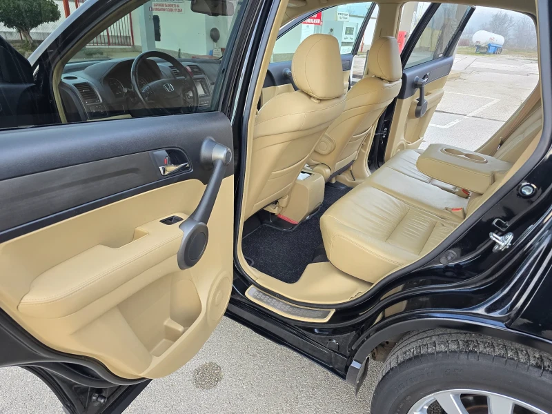 Honda Cr-v 2.2 , снимка 7 - Автомобили и джипове - 52830495